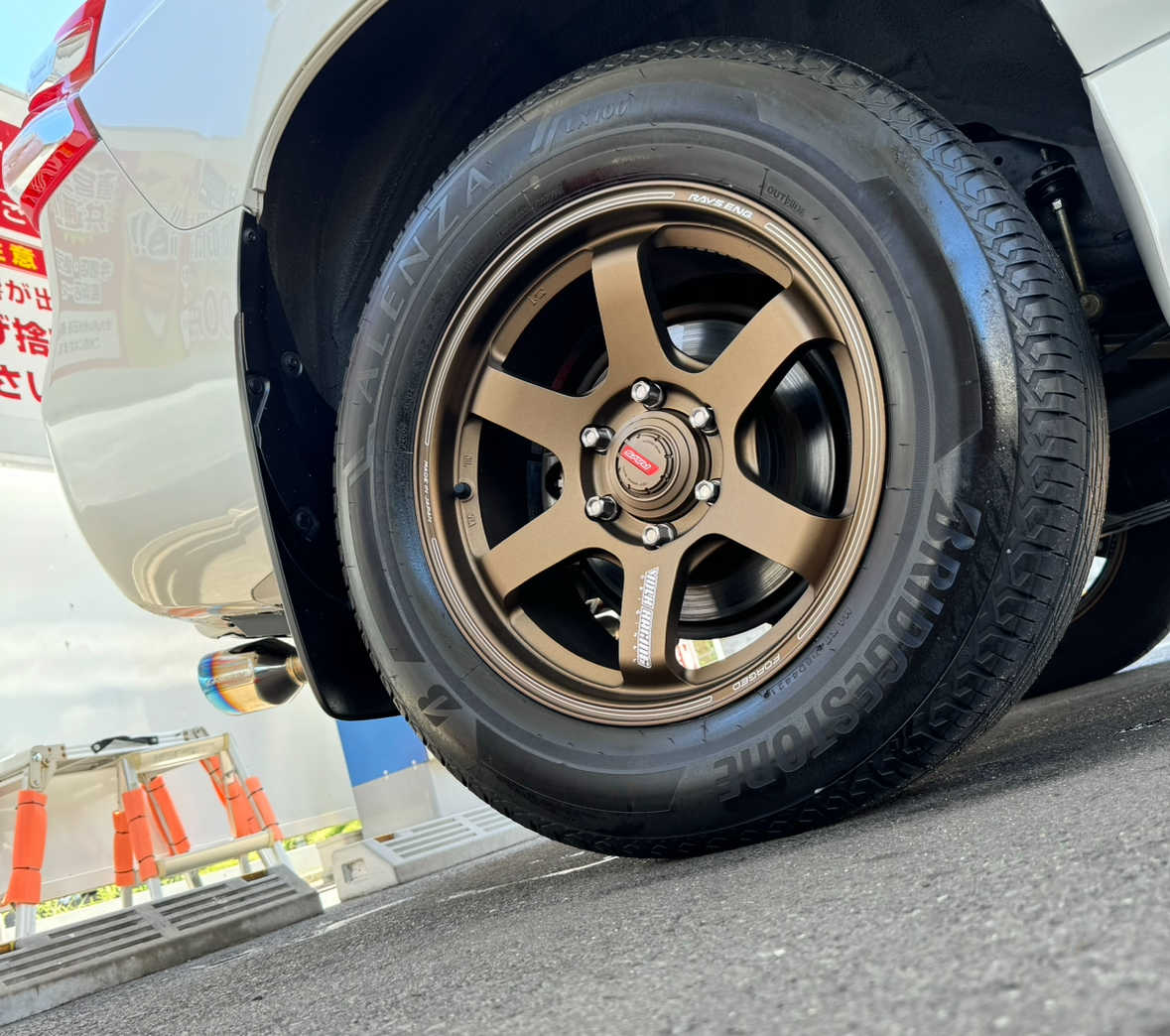 プラドはホイール交換で激変する｜超軽量ホイールRAYS VOLK RACING TE37SB | ツチノコブログ