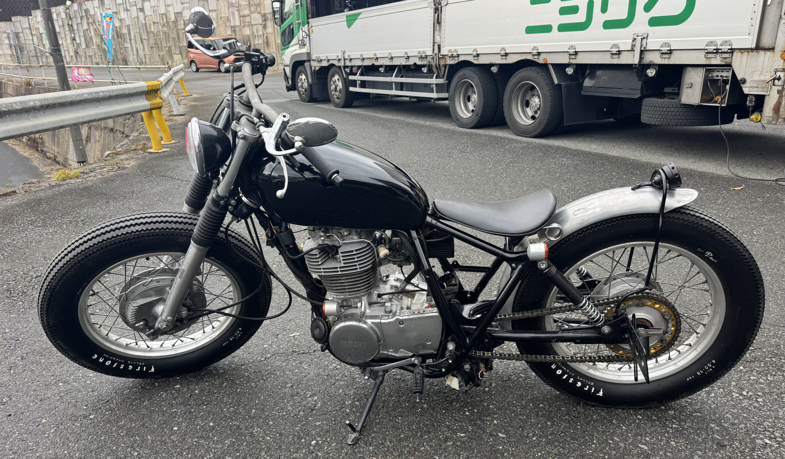 他のサイトで落札されました申し訳ございません！SR400 カスタム 再登録できる書類有ります SR400/SR500のカスタムバイクショップ 2%erツーパーセンター